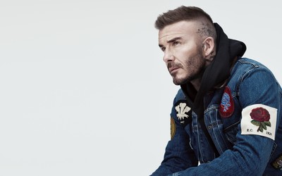 球王会动态-伊萨克爆射球门上角