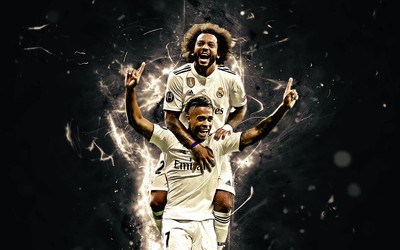 球王会热议-哈基米突破三人包夹这技术太细腻